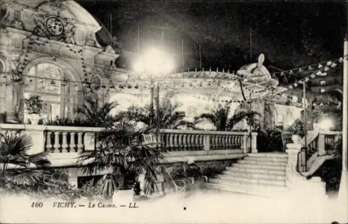 Ak Vichy Allier,  Le Casino, Palmen, Treppe, Beleuchtung, Dekoration