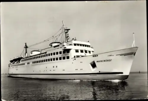 Ak Rostock Warnemünde, Fährschiff Warnemünde