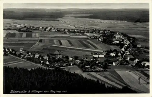 Ak Mönchweiler im Schwarzwald, Luftaufnahme von Mönchweiler, Felder, Häuser, Landschaft