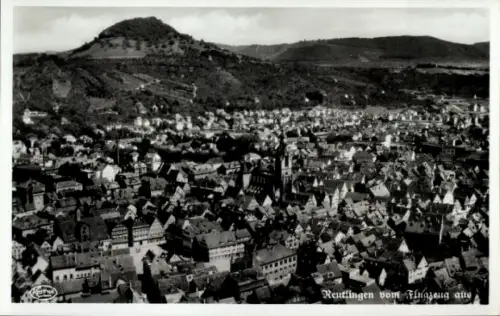Ak Reutlingen in Württemberg, Luftaufnahme