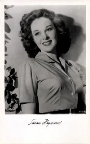 Ak Schauspielerin Susan Hayward, Portrait