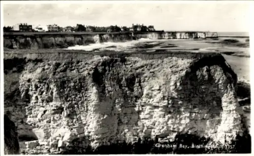Ak Birchington on Sea Kent England, Klippenlandschaft, Grenham Bay,  Schwarz-Weiß-Foto