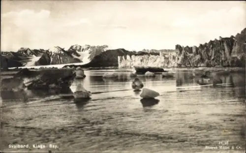 Ak Svalbard Spitzbergen Norwegen,  Kings Bay, Eisberge, Gebirge, Wasser