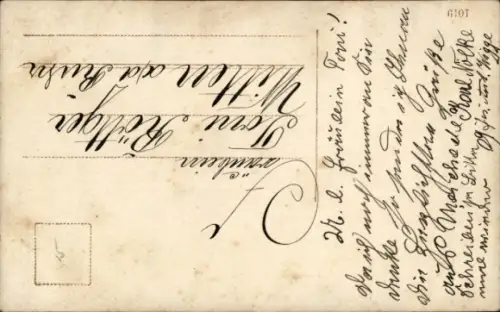 Ak Mädchen mit Blumen, Portrait, Rotkäppchen