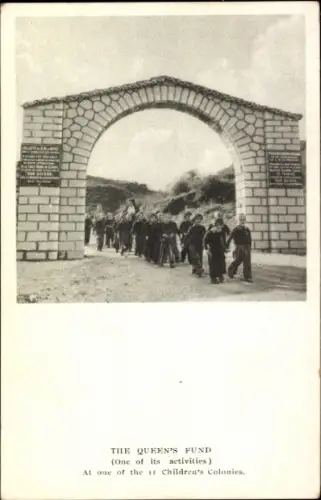 Ak Athen Griechenland, Kinder einer Kinderkolonie, The Queen's Fund