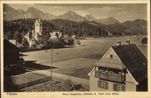 Ak Füssen im Allgäu, Haus Guggemos, Glückstraße 8, Blick nach Süden, Kirche