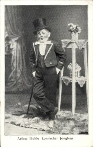 Ak Arthur Huhle komischer Jongleur