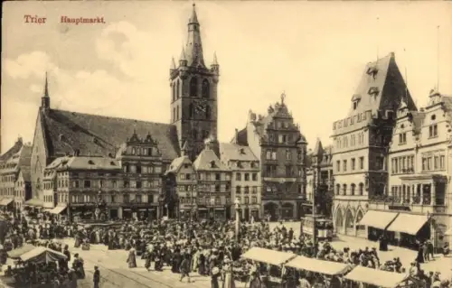 Ak Trier an der Mosel, Trier Hauptmarkt, Menschenmenge,  Gebäude, Marktstände