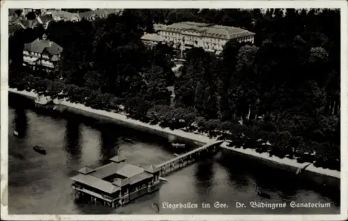 Ak Konstanz am Bodensee, Luftaufnahme, Liegeballen im See, Dr. Büdingens Sanatorium