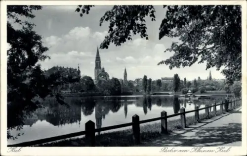 Ak Kiel, Schwarzwasser, Park am Kleinen  Bäume, Spiegelung im Wasser