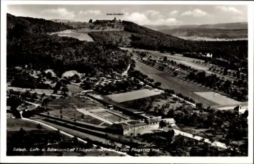 Ak Salach im Filstal, Luft- und Schwimmbad,  vom Flugzeug aus