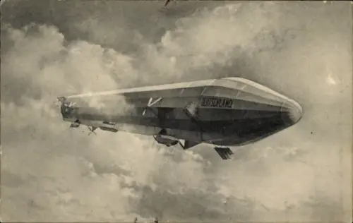 Ak Zeppelin Luftschiff Deutschland