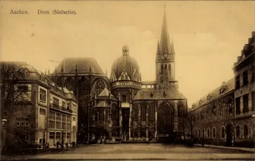 Ak Aachen,  Dom (Südseite),  Architektur, 