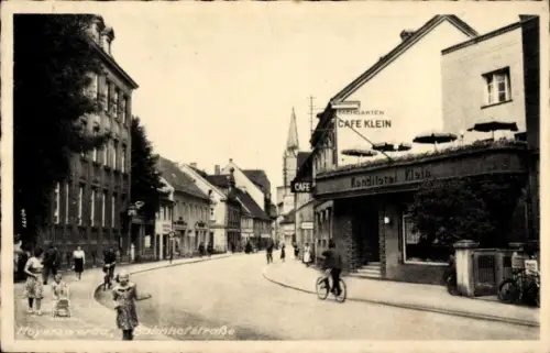 Ak Hoyerswerda in der Oberlausitz, Bahnhofstraße, Konditorei Klein, Café, Dachgarten