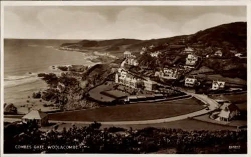Ak Woolacombe Devon England, Küstenlandschaft, Häuser, Straße, Meer, Woolacombe