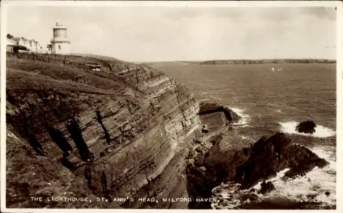 Ak Milford Haven Aberdaugleddau Wales, Leuchtturm, Küstenlinie, Meer, Felsen, Milford Haven