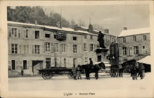 Ak Saint Mihiel Meuse, Liyier, Richler Platz