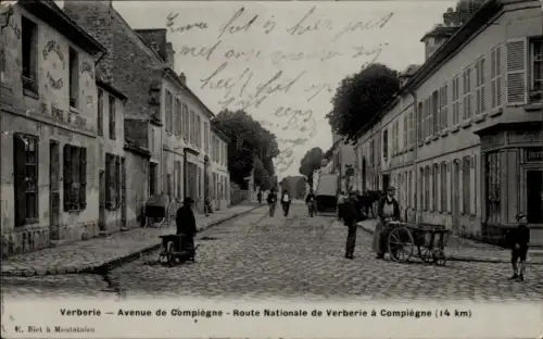 Ak Verberie Oise,  Avenue de Compiègne, Straße, Fahrzeuge, Menschen