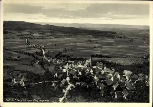 Ak Sulzdorf Schwäbisch Hall in Württemberg, Luftaufnahme von Sulzdorf, ländliche Umgebung, keine 