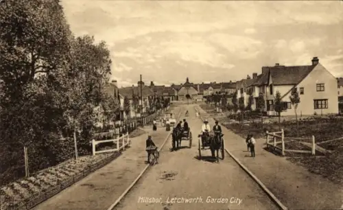 PC Letchworth Garden City East England, Hillshot