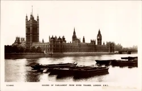 Ak Westminster London City, Houses of Parliament, River Thames,  Schwarz-Weiß-Foto