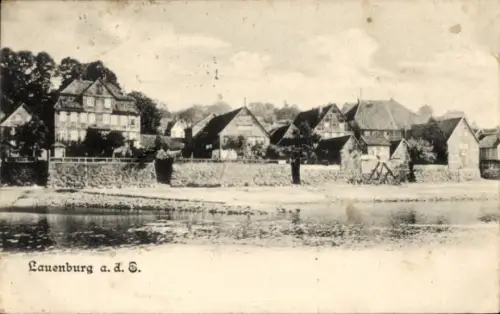 Ak Lauenburg an der Elbe, Lauenburg a. d. 6., Flussansicht, Häuser am Ufer
