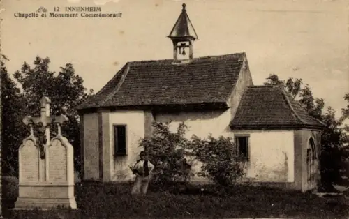 Ak Innenheim Elsass Bas Rhin, Kapelle, Denkmal, Mann, Bäume, Innenheim