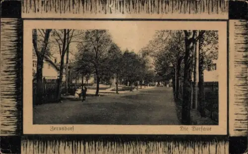 Passepartout Ak Zernsdorf Königs Wusterhausen in Brandenburg, Dorfaue