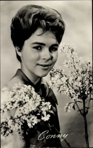 Ak Schauspielerin Conny Froboess, Portrait