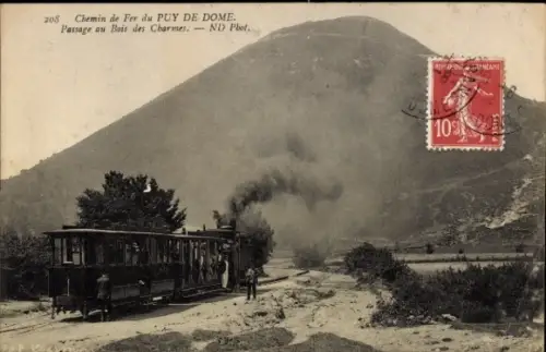 CPA Puy de Dôme, Passage au Bois des Charmes