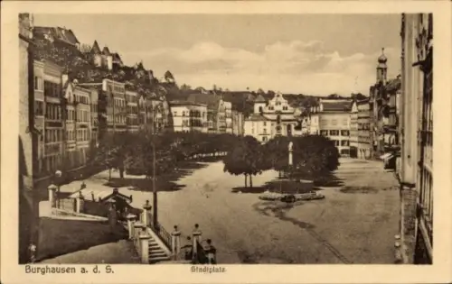Ak Burghausen an der Salzach Oberbayern, Stadtplatz in   Gebäude, keine Personen, keine Hakenkreu