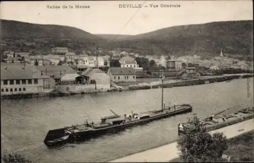 Ak Deville Ardennes, Gesamtansicht, Frachtsschiff