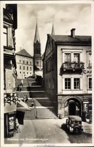 Ak Pirmasens am Pfälzerwald,  Schlosstreppe, CAF, Treppen, Auto,  