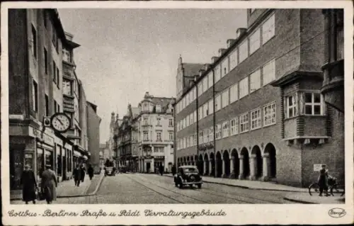 Ak Cottbus in der Niederlausitz, Berliner Straße und Städt. Verwaltungsgebäude