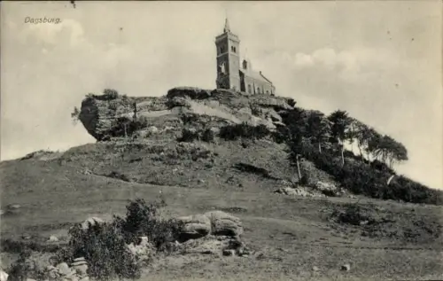 Ak Dagsburg Dabo Lothringen Moselle,  Kirche auf einem Hügel, Landschaft, keine Personen, keine H