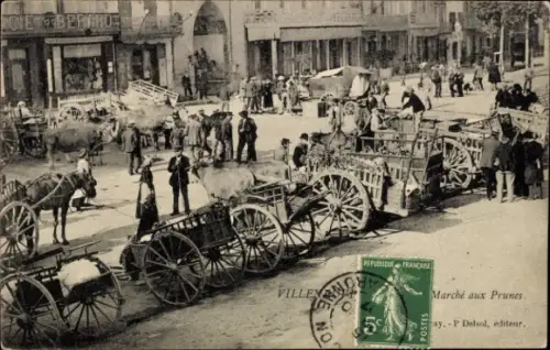 CPA Villeneuve Aveyron, Marché aux Prunes