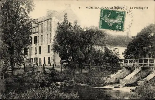 Ak Morteaux Coulibœuf Couliboeuf Calvados, die Käserei