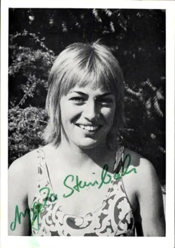 Autogrammkarte Deutsche Schwimmermeisterin Angela Steinbach, Autogramm