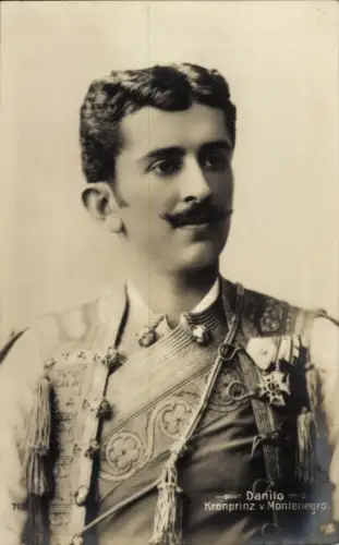 Ak Kronprinz Danilo von Montenegro, Portrait