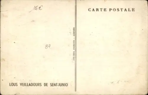 Ak Männer und Frauen in Tracht, Gruppenbild