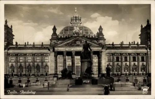 Ak Berlin Tiergarten, Reichstagsgebäude