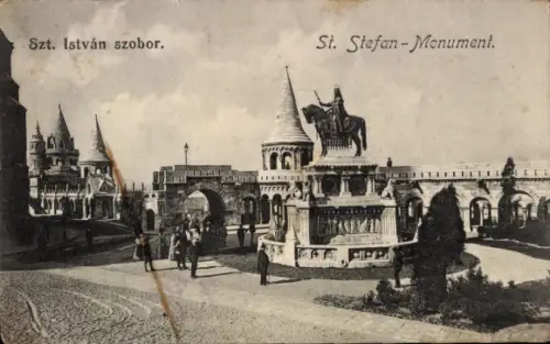 Ak Budapest Ungarn, St. István Denkmal, Reiterstatue, Menschen, Monument, Budapest