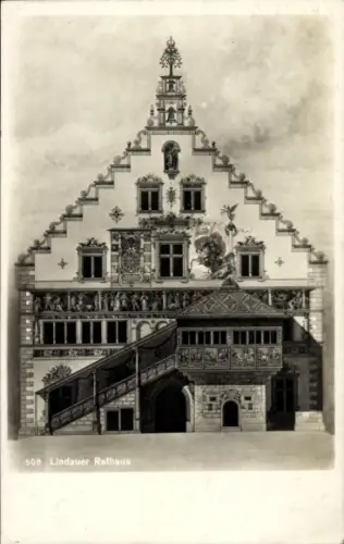 Ak Lindau am Bodensee Schwaben, Lindauer Rathaus,  Architektur, detaillierte Fassadenmalerei