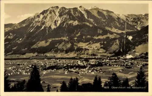 Ak Oberstdorf im Oberallgäu, Oberstdorf mit Nebelhorn, Berge, Landschaft, 