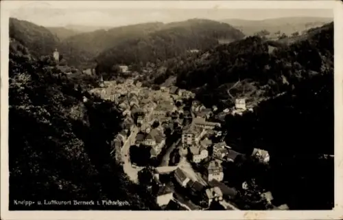 Ak Bad Berneck im Fichtelgebirge Bayern, Luftkurort  Landschaft, Häuser, Wald, Berg