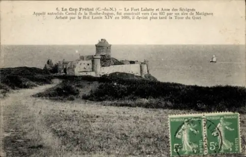 Ak Cap Fréhel Côtes-d’Armor, Fort Lalatte, Anse des Sévignés,  s Gebäude
