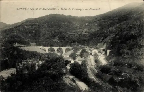 CPA Sainte-Cécile-d'Andorge Gard, Vallée de l'Andorge, vue d'ensemble
