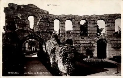 Ak Bordeaux Gironde, Ruinen des Palais-Gallien,   Stätte, 