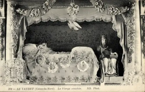 CPA Le Yaudet Ploulec Ploulec'h Côtes-d'Armor, La Vierge couchée
