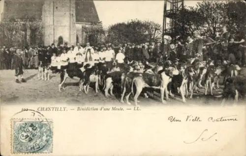 CPA Chantilly Oise, Bénédiction d'une Meute